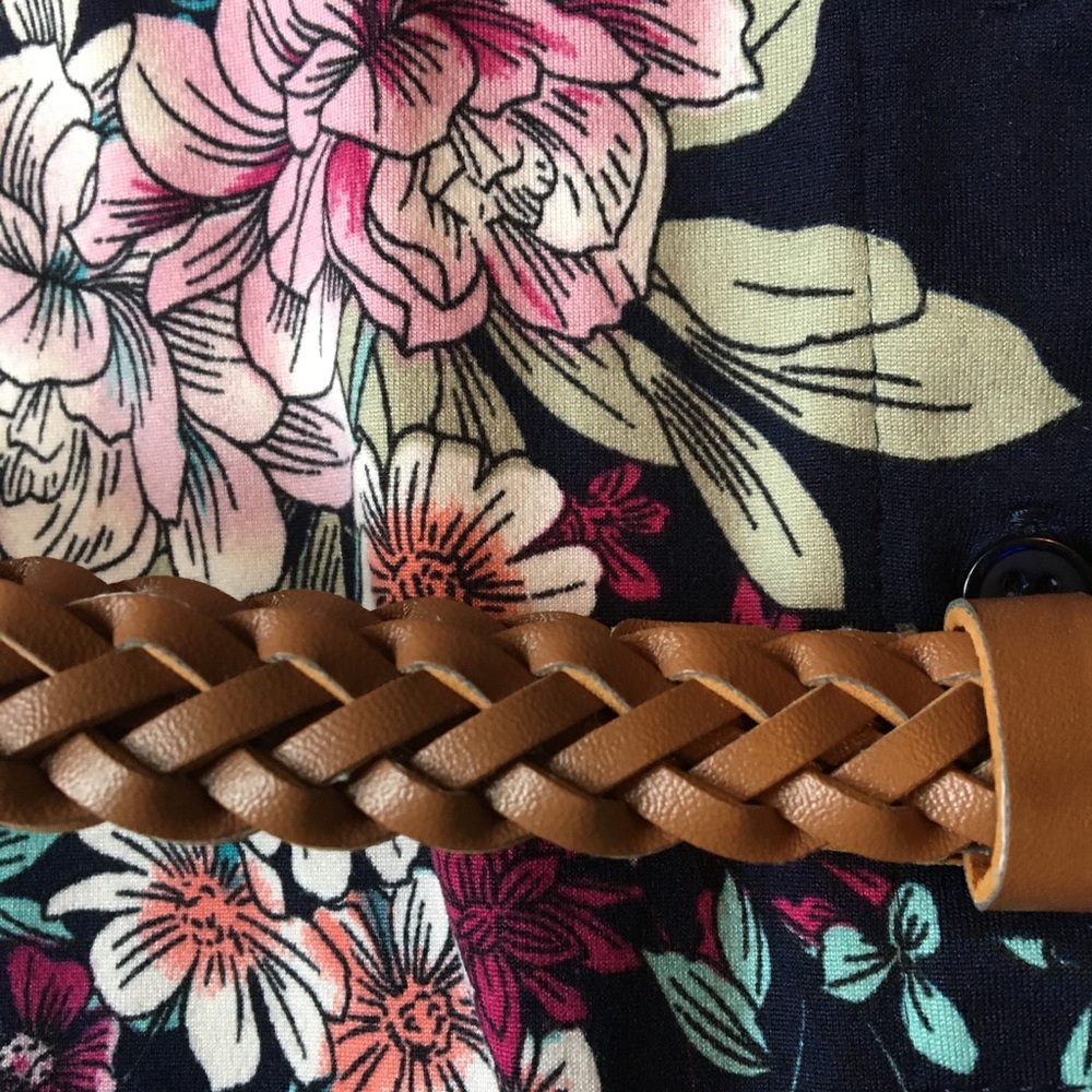 NEW Belted Long Sleeve Shirt Dress - Picture 8 of 8